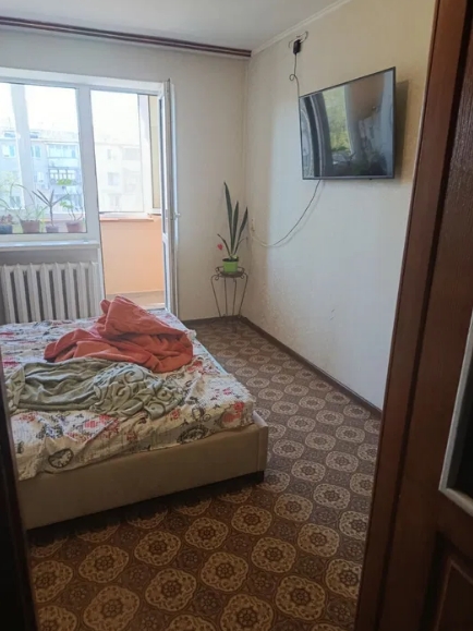 продажа двухкомнатной квартиры номер A-173977 в Малиновском районе, фото номер 8